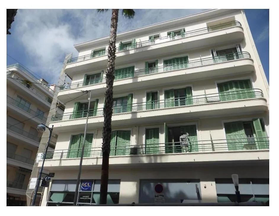 Apartment Juan-Les-Pins Center And Beach 50 M Away Antibes