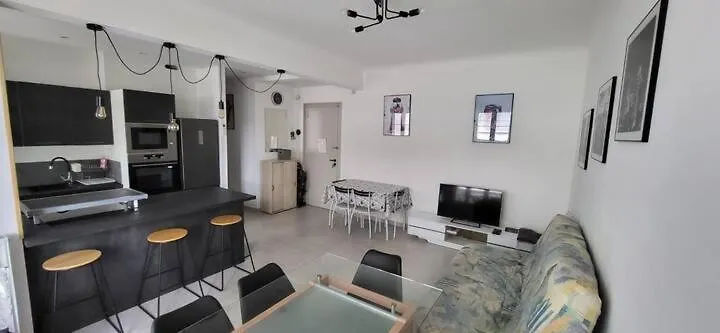 Apartment Juan-Les-Pins Center And Beach 50 M Away Antibes